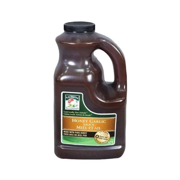honey garlic sauce label showing sweet savory sauce
