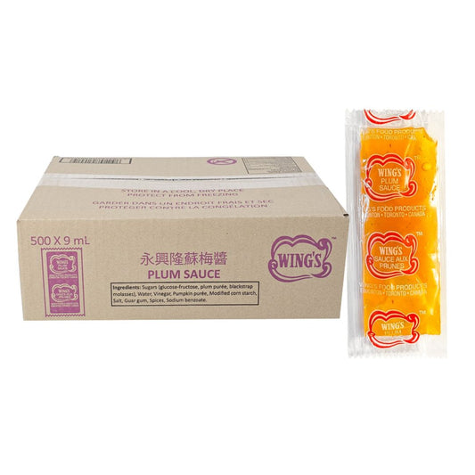 Bulk case of 500 Wing’s Plum Sauce 9ml portion packets next to a single sachet.